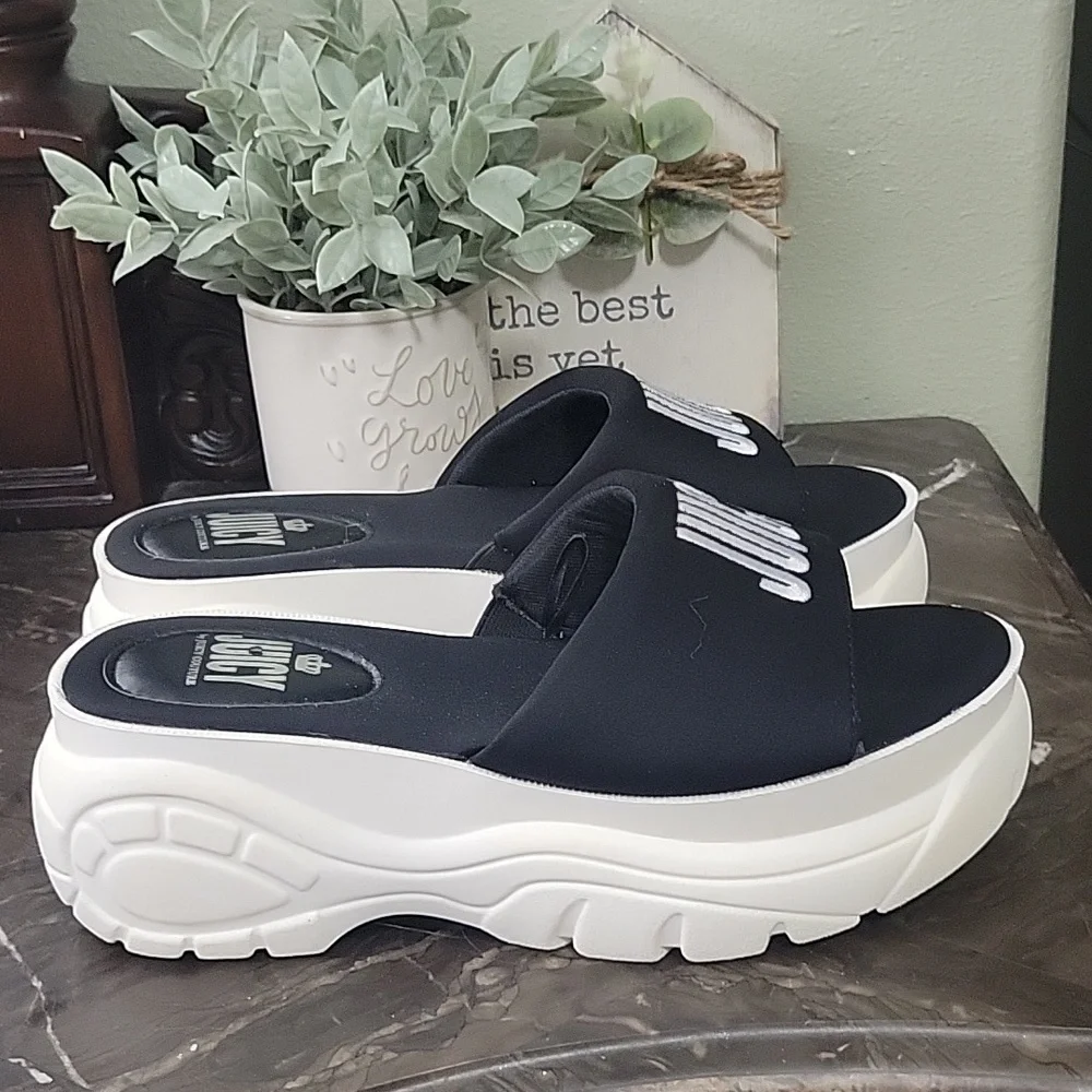 Juicy Couture Black and White Logo Slides - Picture 2 of 7